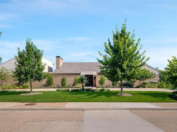 5601  Dittmar Place , Dallas Texas 75229