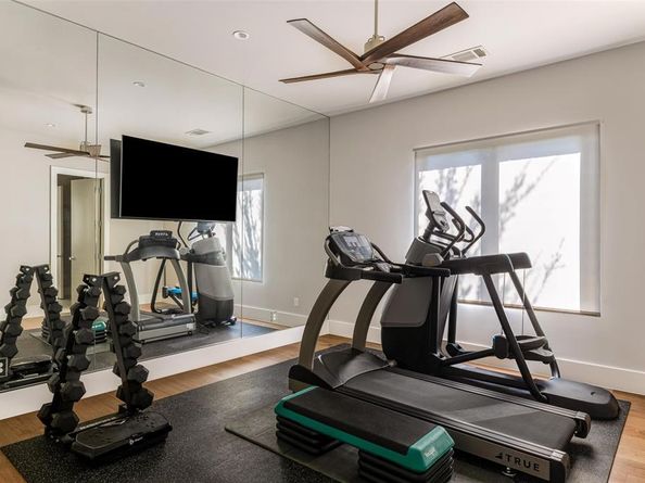 5601  Dittmar Place , Dallas Texas 75229