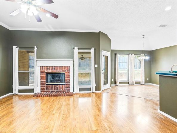 4730  Lennon Avenue , Arlington Texas 76016