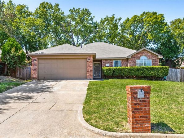 4730  Lennon Avenue , Arlington Texas 76016