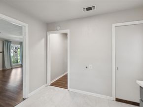 1804  Walnut Avenue , Carrollton Texas 75006