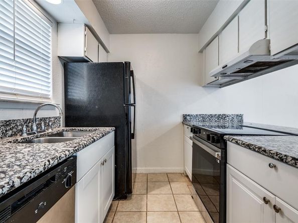 8110  Skillman Street  1031, Dallas Texas 75231