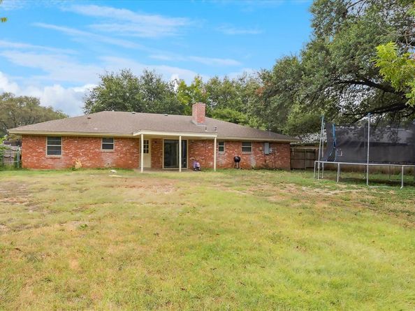 5108  South Drive , Fort Worth Texas 76132