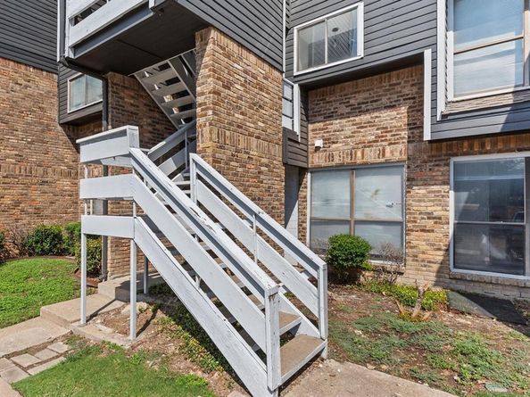 5840  Spring Valley Road  1510, Dallas Texas 75254