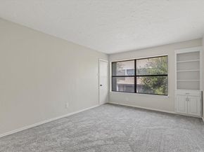 5840  Spring Valley Road  1510, Dallas Texas 75254