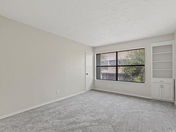 5840  Spring Valley Road  1510, Dallas Texas 75254