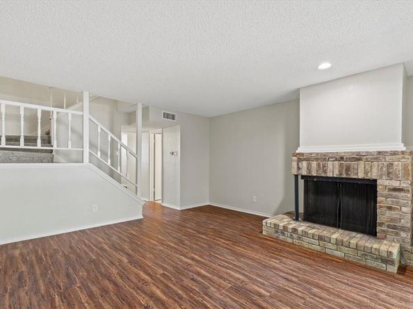 5840  Spring Valley Road  1510, Dallas Texas 75254