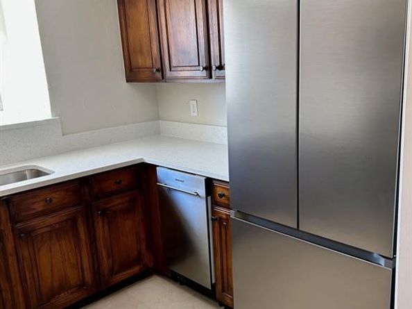 5840  Spring Valley Road  1510, Dallas Texas 75254