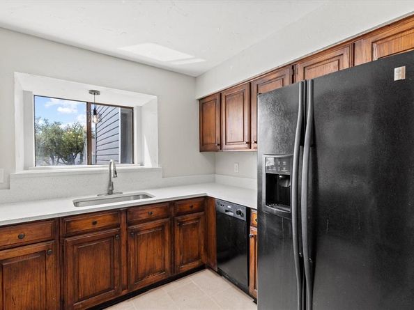 5840  Spring Valley Road  1510, Dallas Texas 75254