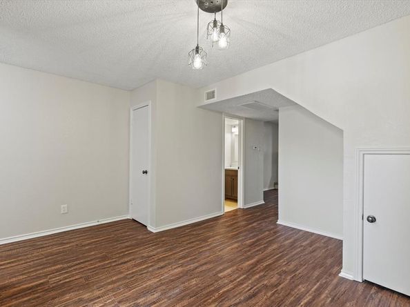 5840  Spring Valley Road  1510, Dallas Texas 75254