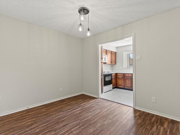 5840  Spring Valley Road  1510, Dallas Texas 75254