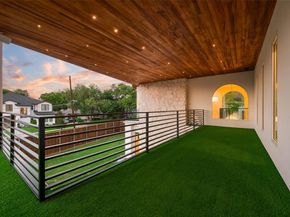 3904  Rochelle Drive , Dallas Texas 75220