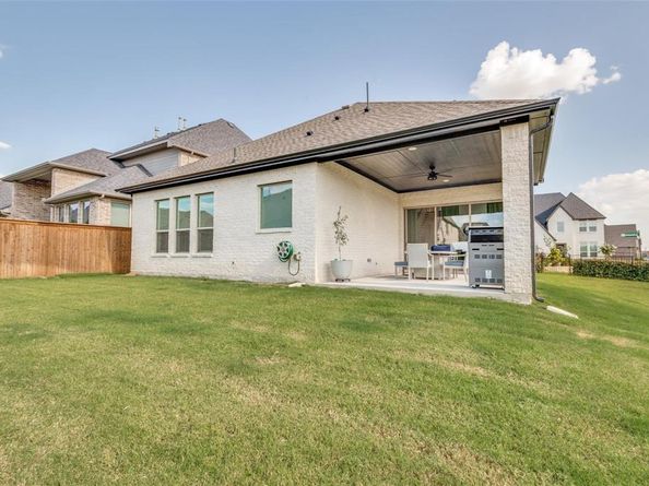 2505  Liverpool Lane , Carrollton Texas 75010