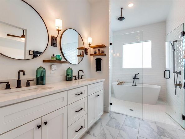 2505  Liverpool Lane , Carrollton Texas 75010