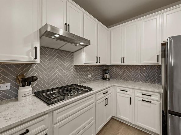 1260  Canuela Way , Justin Texas 76247