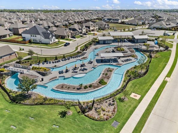 1260  Canuela Way , Justin Texas 76247