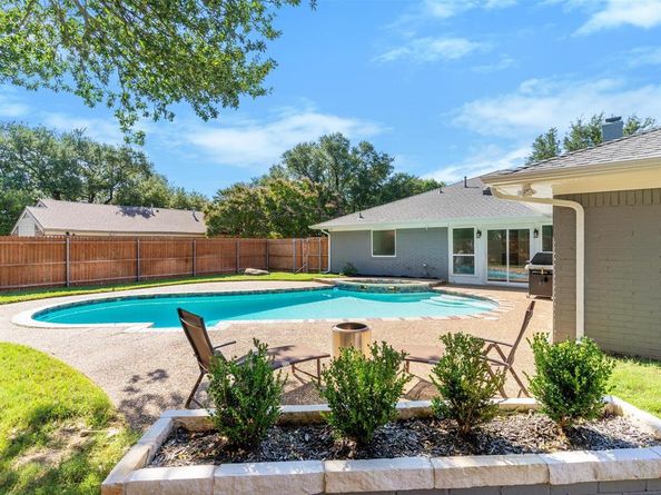213  Turpin Drive , Highland Village Texas 75077