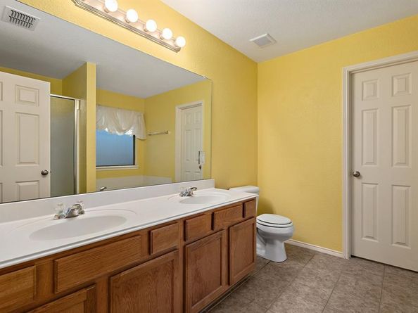 5808  Silver Leaf Drive , McKinney Texas 75070