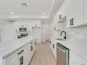 616 W ave f  , Garland Texas 75040