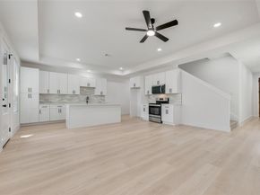 616 W ave f  , Garland Texas 75040