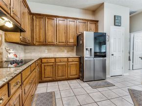 1020  Shady Oak Trail , Mansfield Texas 76063