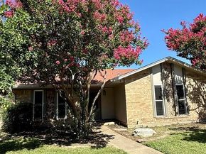 4  Robins Nest Drive , Hickory Creek Texas 75065