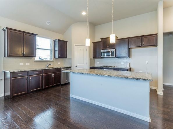 1917  Edgewater Drive , Garland Texas 75043