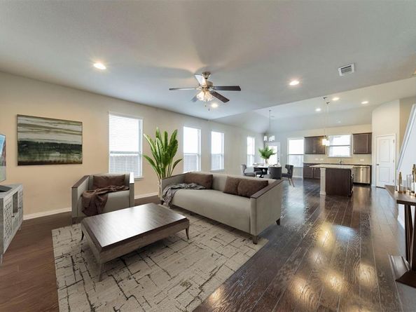 1917  Edgewater Drive , Garland Texas 75043