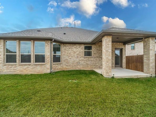 1917  Edgewater Drive , Garland Texas 75043