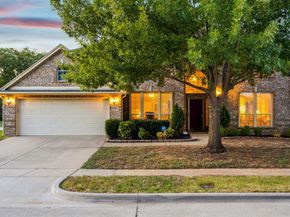 2323  Everton Drive , Arlington Texas 76001