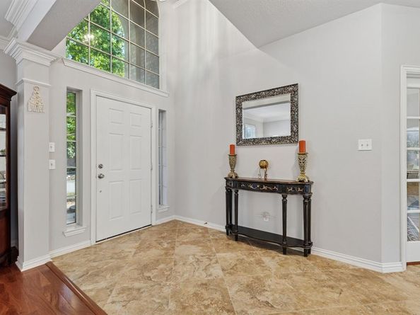 2323  Everton Drive , Arlington Texas 76001