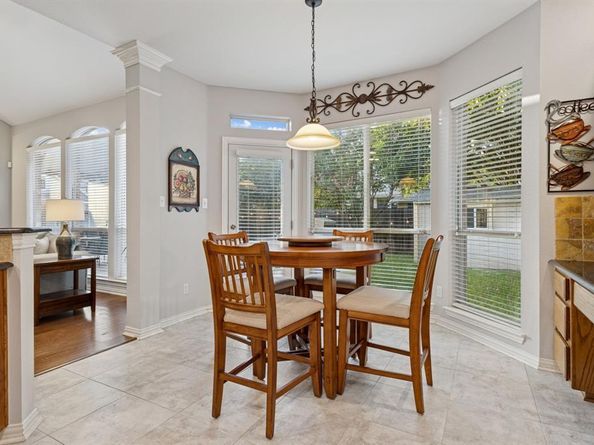 2323  Everton Drive , Arlington Texas 76001