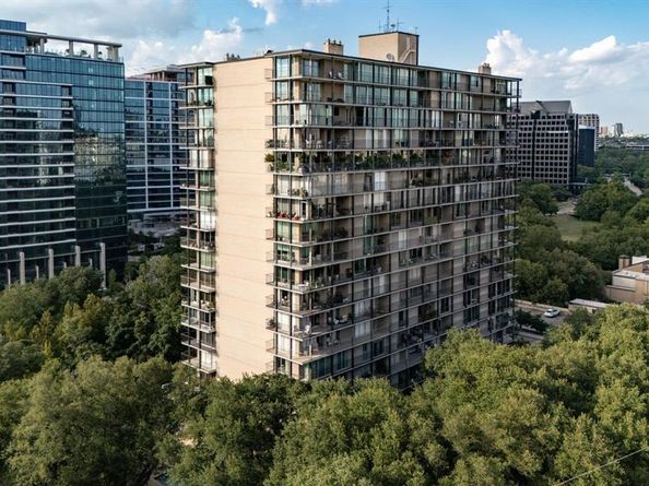 3310  Fairmount Street  7D, Dallas Texas 75201