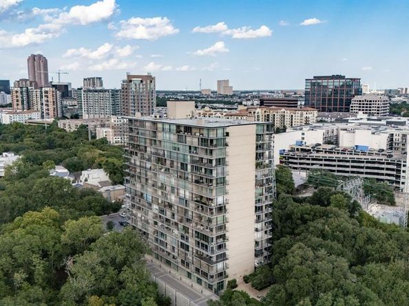 3310  Fairmount Street  7D, Dallas Texas 75201
