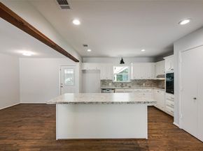 535  Lee Street , Cedar Hill Texas 75104