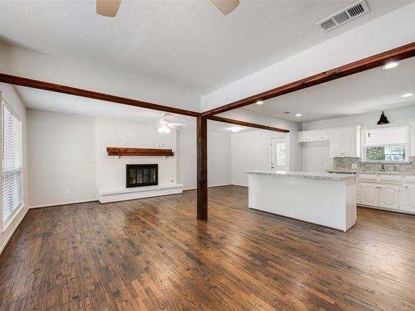 535  Lee Street , Cedar Hill Texas 75104