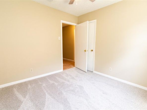 2612  Nottingham Drive , Garland Texas 75041