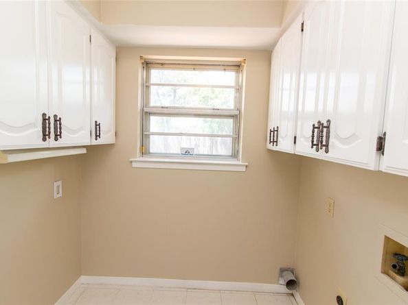2612  Nottingham Drive , Garland Texas 75041