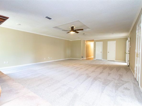 2612  Nottingham Drive , Garland Texas 75041