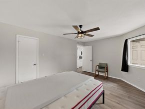 9809  Walnut Street  E209, Dallas Texas 75243