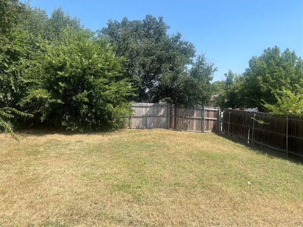 2904  Vicksburg Lane , Fort Worth Texas 76123