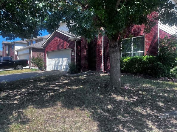 2904  Vicksburg Lane , Fort Worth Texas 76123