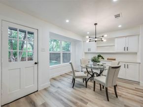 300  Brookwood Drive , DeSoto Texas 75115