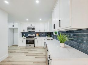 300  Brookwood Drive , DeSoto Texas 75115