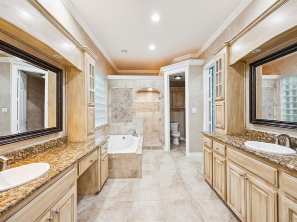 705  Shannon Court , Keller Texas 76248