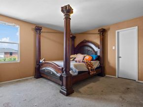 1034  Hollow Oak Road , Lancaster Texas 75134