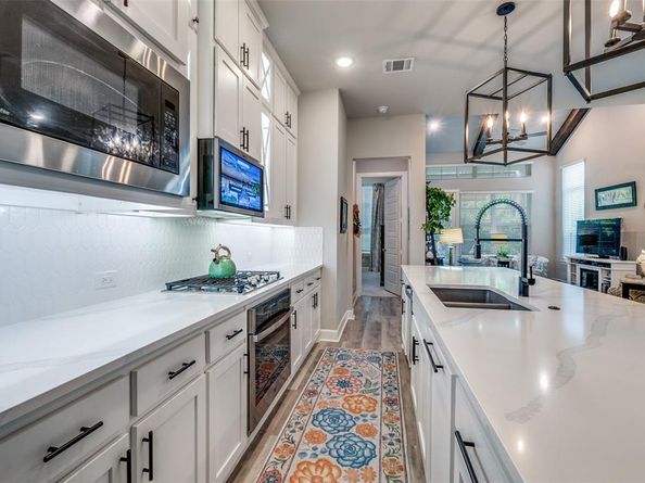 2062  White Grove Drive , Dallas Texas 75228