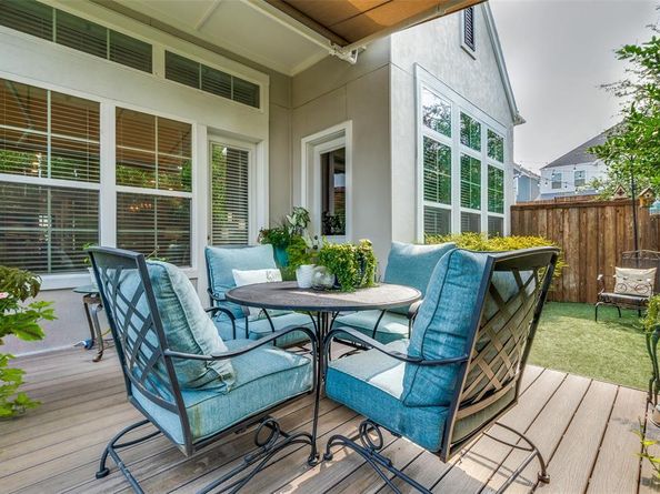 2062  White Grove Drive , Dallas Texas 75228