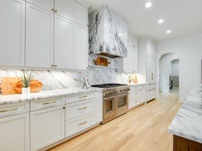 10326  Crestover Drive , Dallas Texas 75229