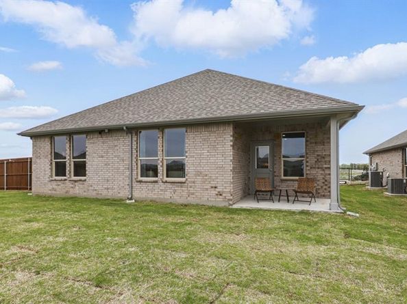 7717  TUSCARORA Drive , Ponder Texas 76258